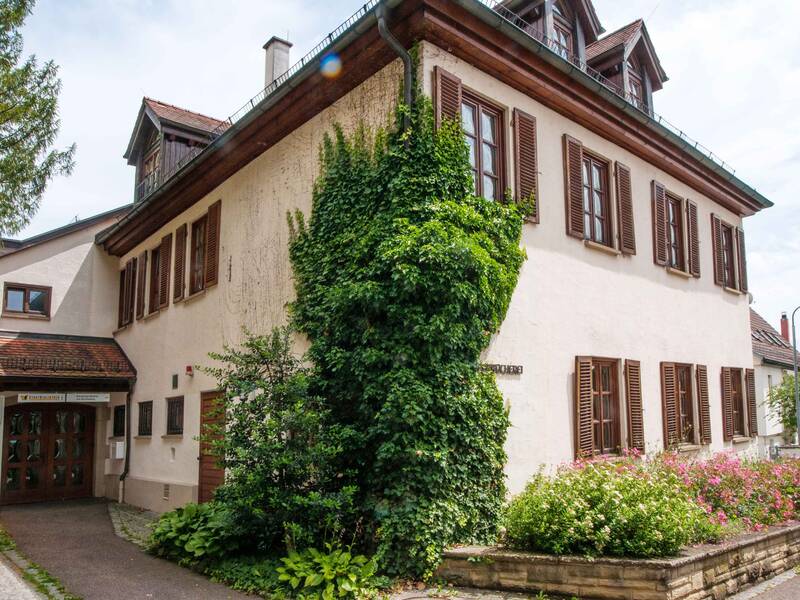 Stadtbibliothek Ebersbach Außenansicht