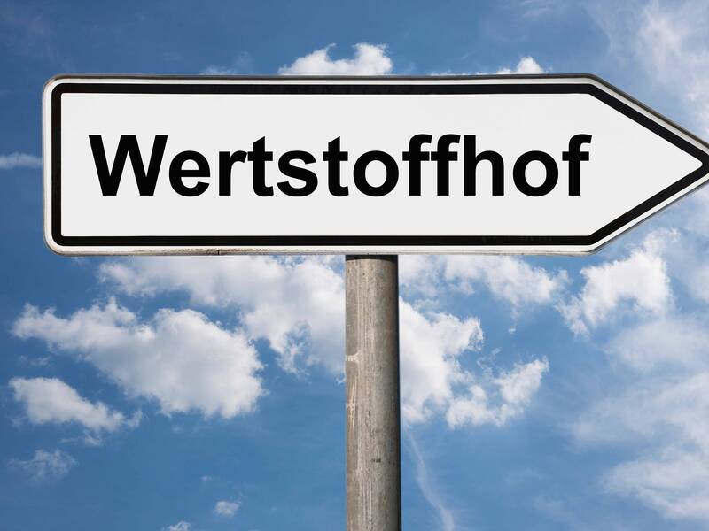 Wegweiser zum Wertstoffhof